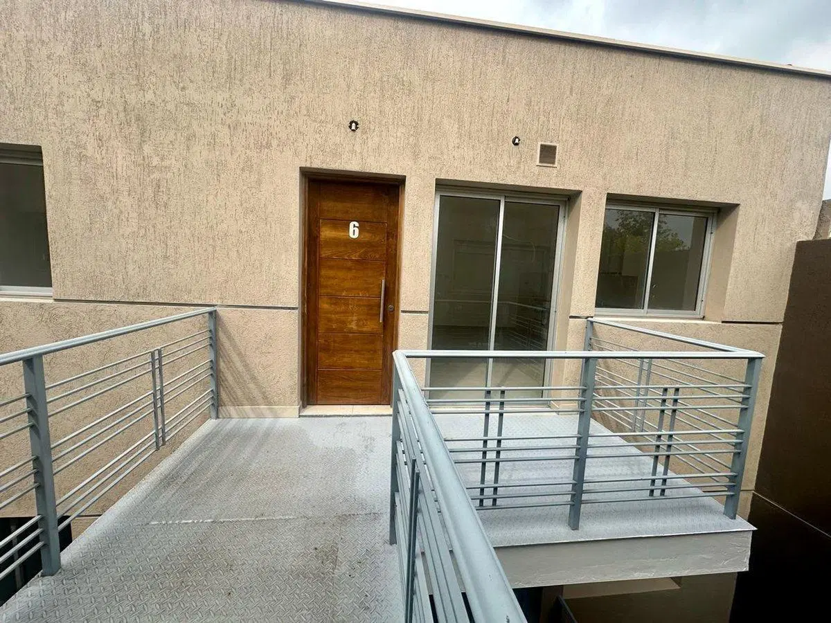 VENTA DE DEPARTAMENTO 3 AMBIENTES, CIUDAD MENDOZA 3