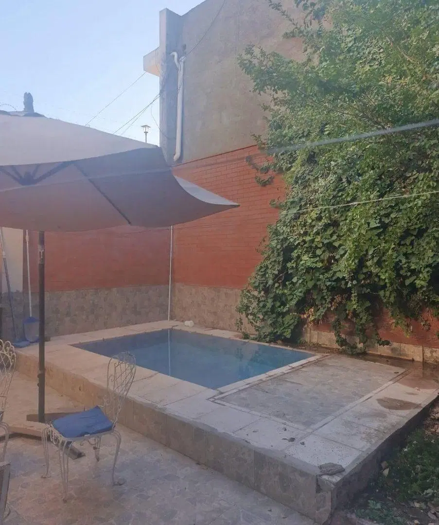 VENTA  CASA DE DISEÑO UNICO CIUDAD DE MENDOZA 4