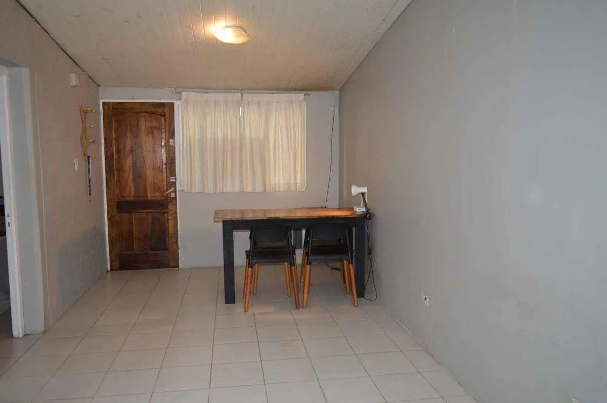 VENTA CASA EN LA SEXTA SECCION 1 DORM. 8