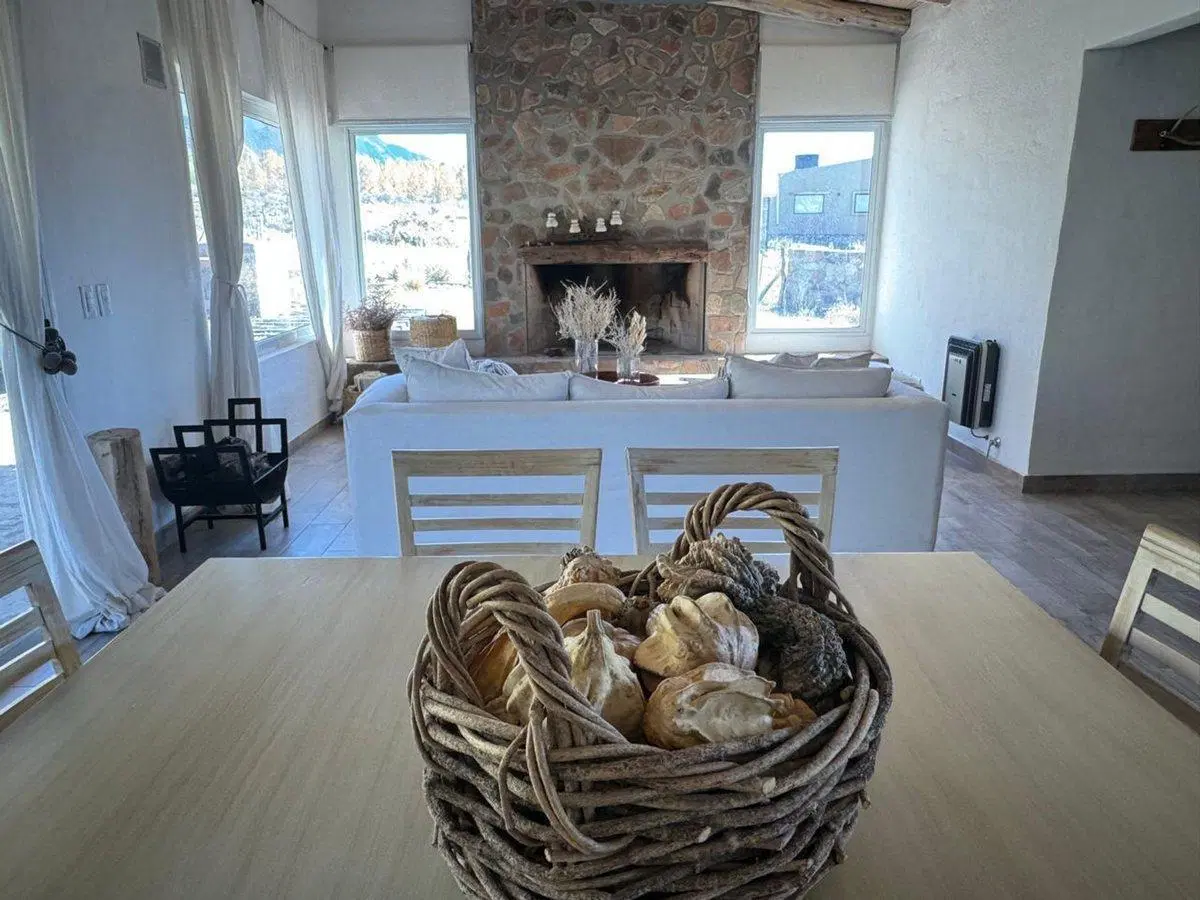 CASA EN VENTA EL SALTO POTRERILLOS LUJAN DE CUYO 2
