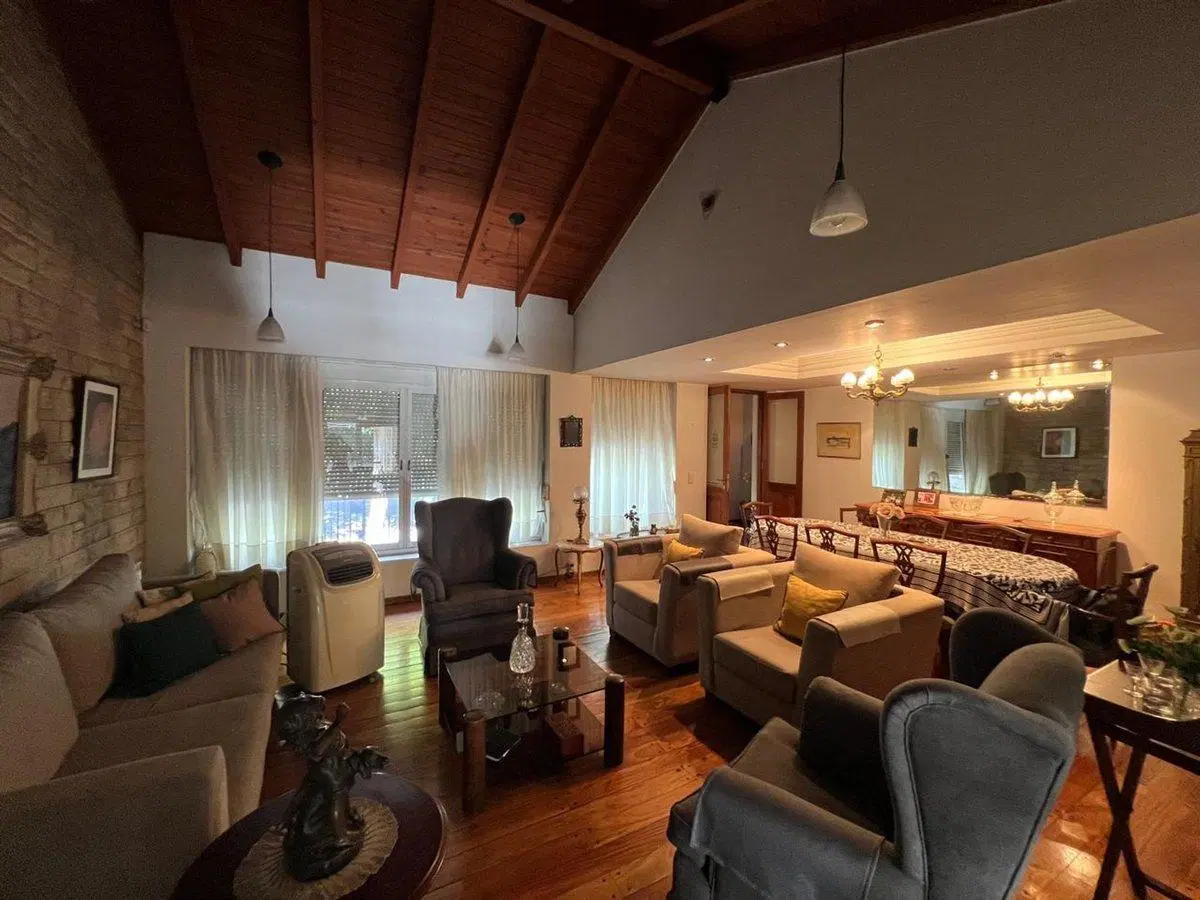 ALQUILER CASA, QUINTA SECCION, IDEAL USO COMERCIAL 2