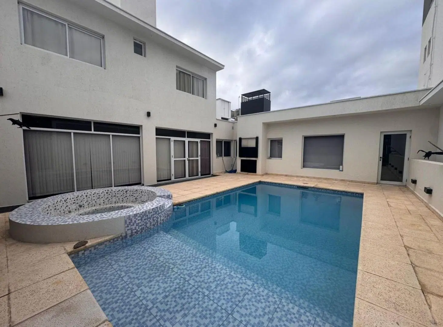 CASA EN VENTA EN BARRIO LA YAYA 3