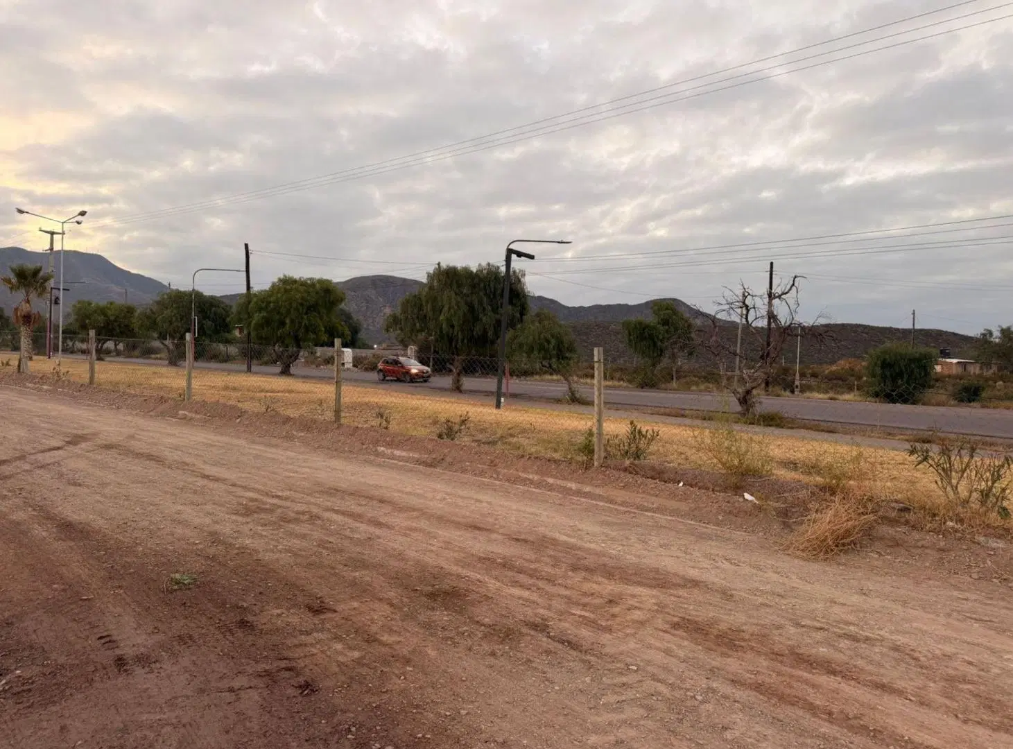LOTE EN VENTA ROMERO DAY CHALLAO VISTA A LA CIUDAD 2