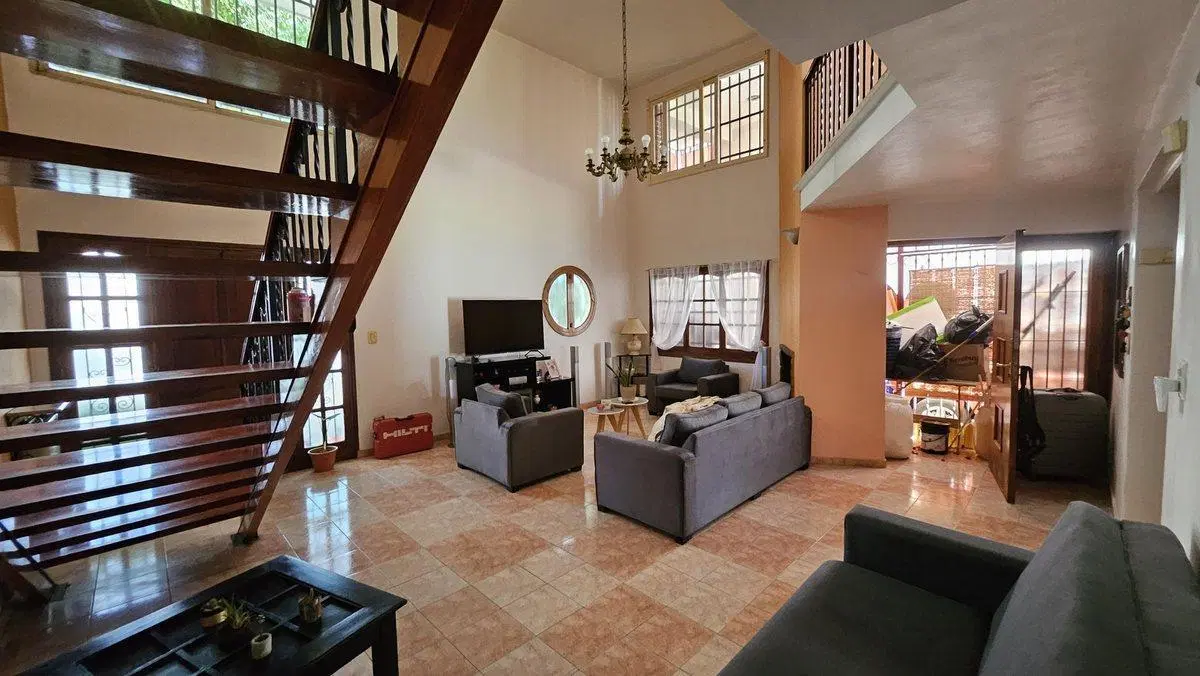 VENTA-PERMUTA CASA Bº BOMBAL 3 HAB. CIUDAD MENDOZA 8