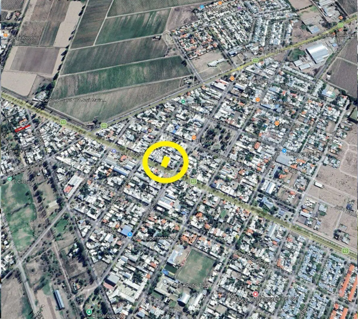 Venta Locales Comerciales céntricos en La Consulta 3