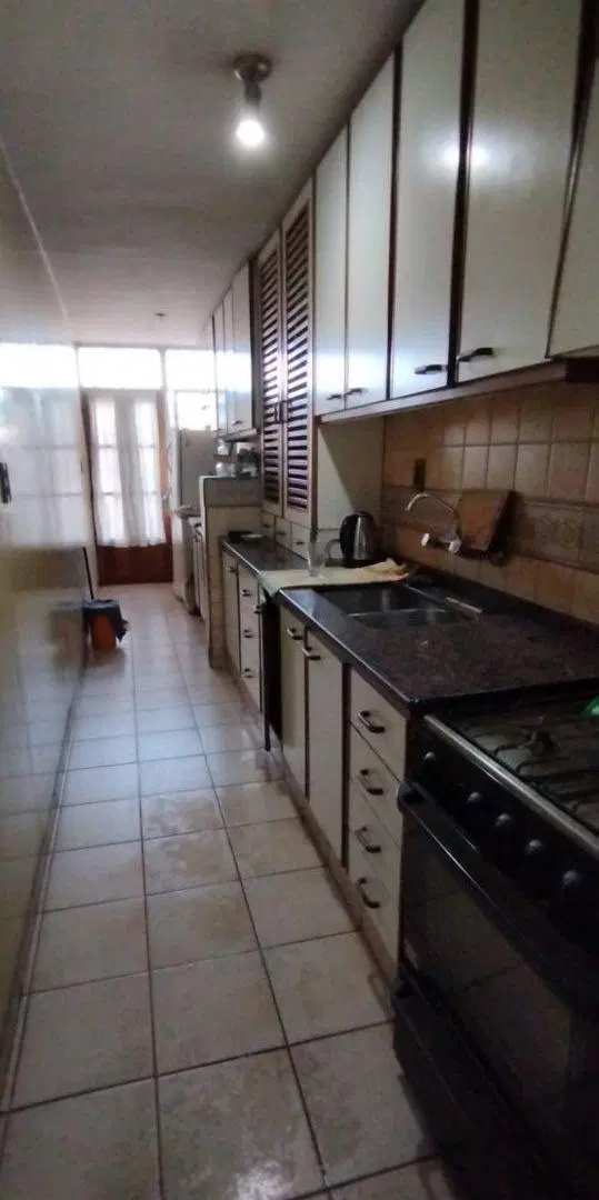 VENTA-CASA BARRIO UJEMVI-LAS HERAS 8