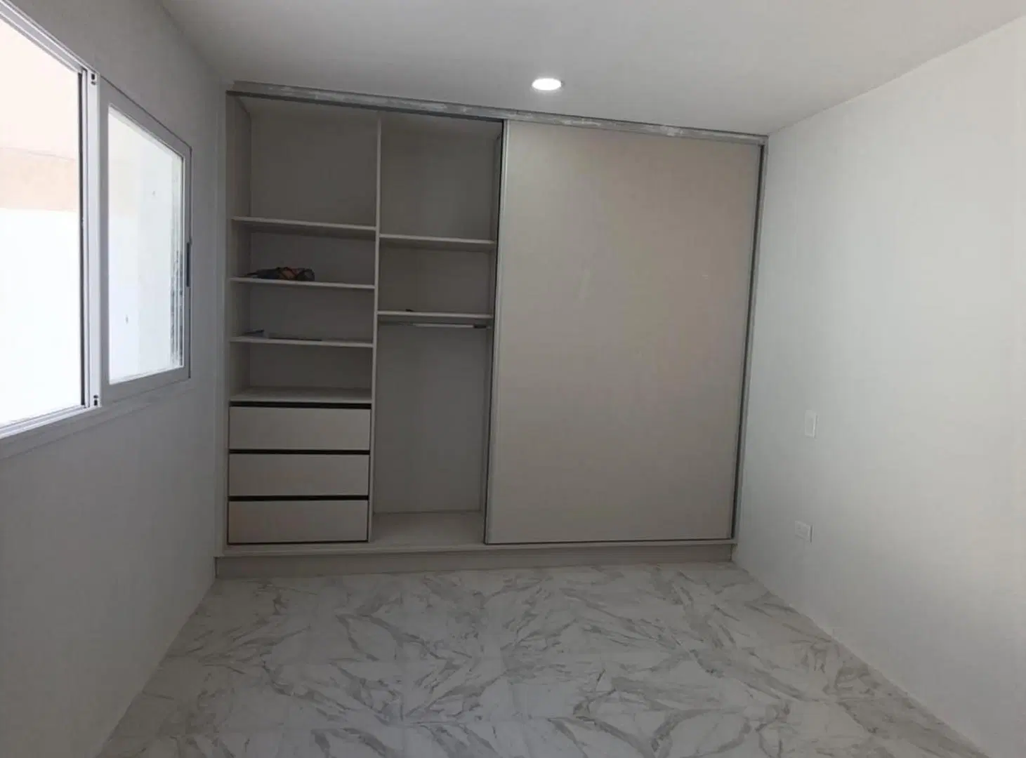 VENTA DEPARTAMENTO COCHERA 2 DORM GUAYMALLEN MZA 5