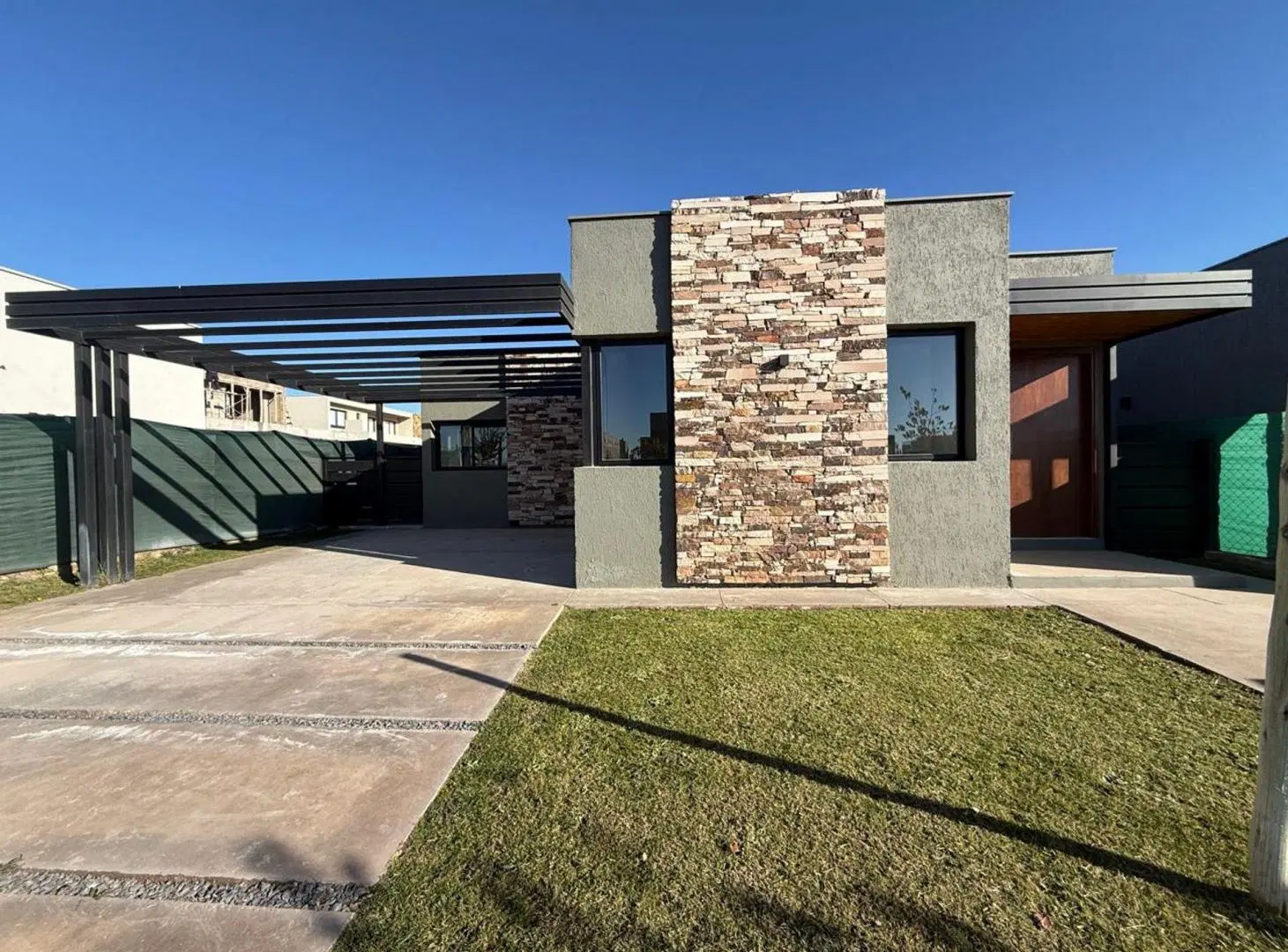 CASA EN VENTA BARRIO ALMA GARDENIA LUJAN DE CUYO 3
