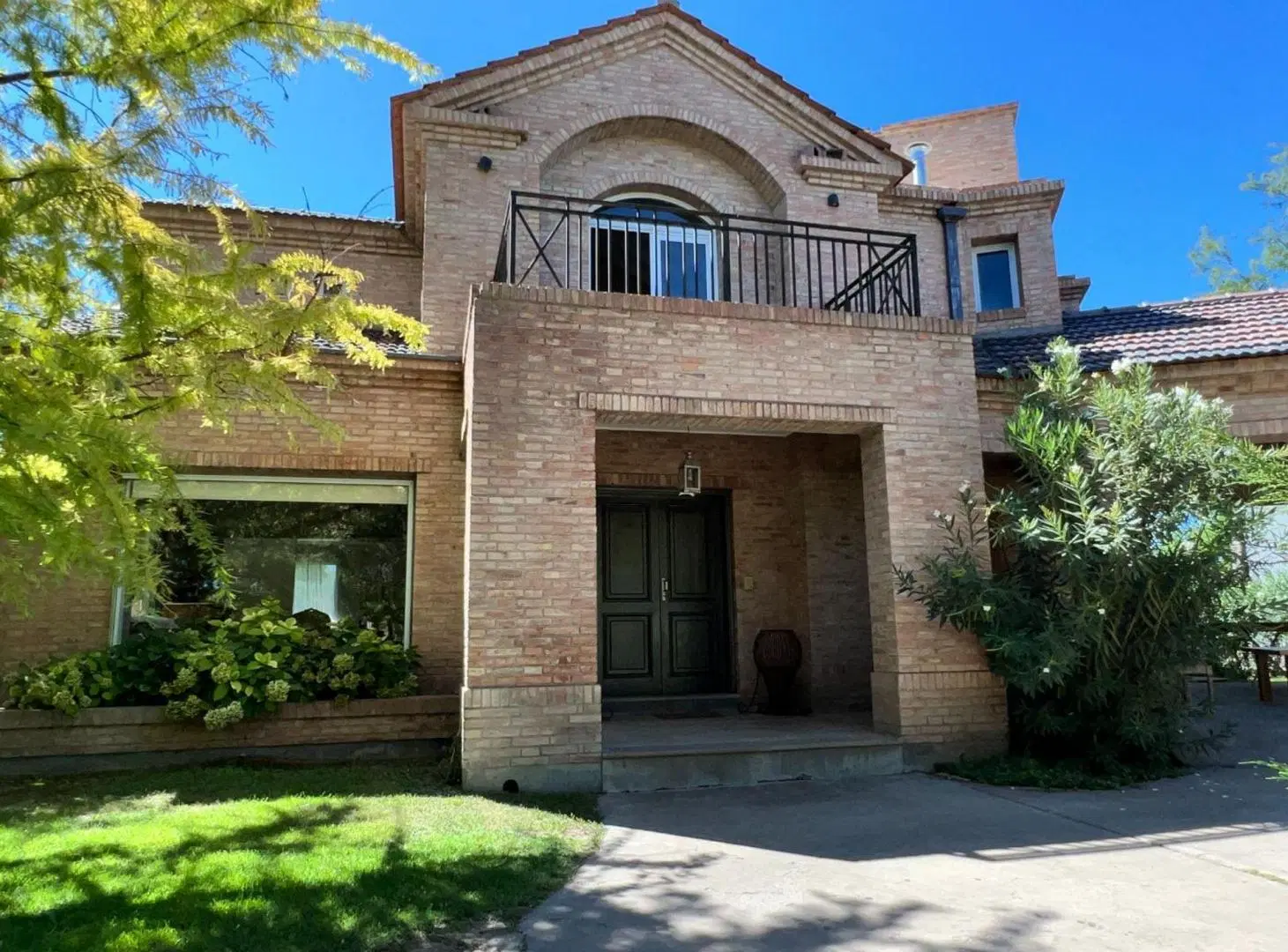 Casa a la Venta en Barrio Privado Pueyrredón 5