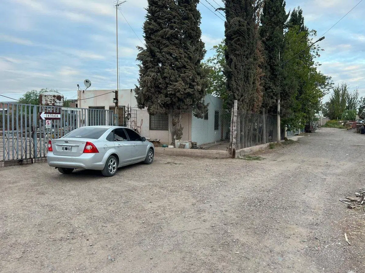 venta de terreno a mts de rodriguez peña 2