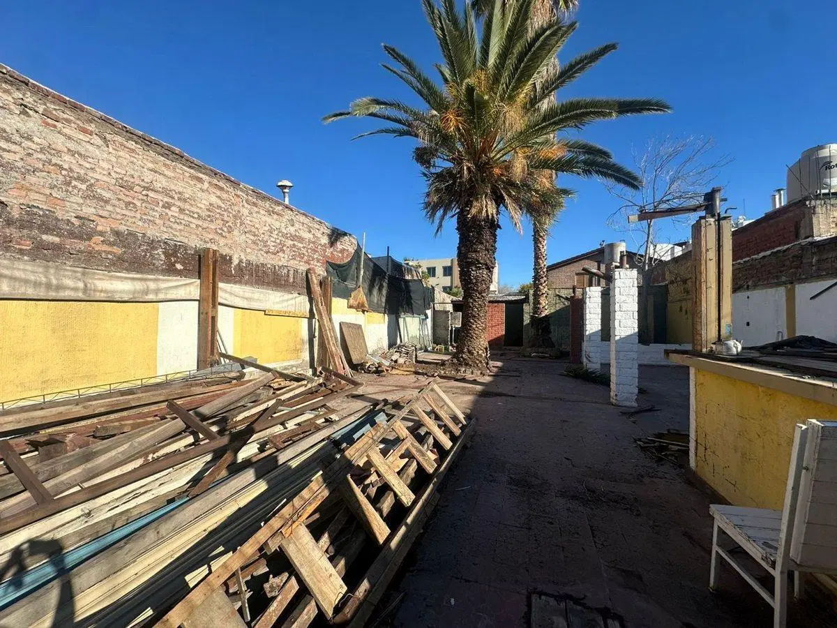 VENTA TERRENO EN  CALLE MORON CIUDAD MENDOZA 3