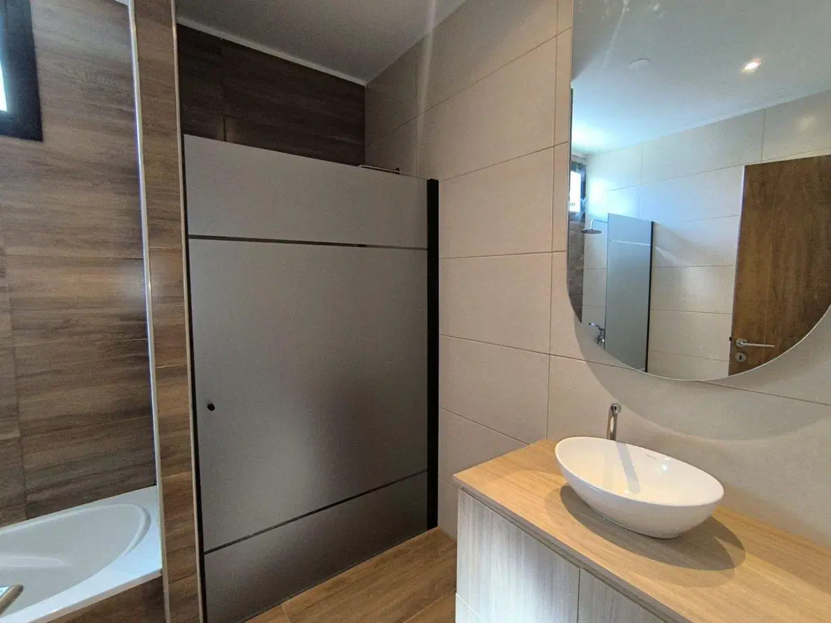 CASA 4 DORMITORIOS 3 BAÑOS B° Estancia Bulnes 2
