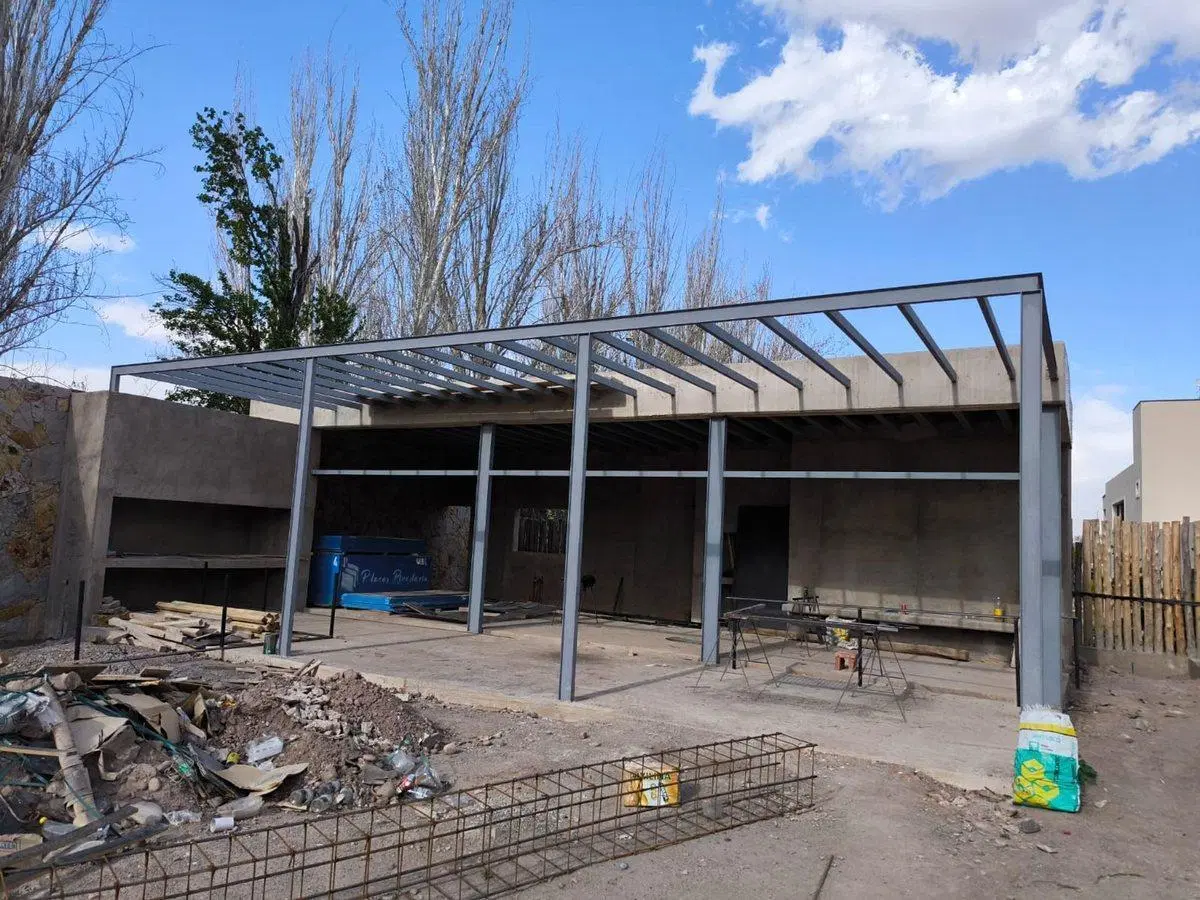 VENTA DEPARTAMENTO PLANTA BAJA BOEDO FRENTE LICEO 5