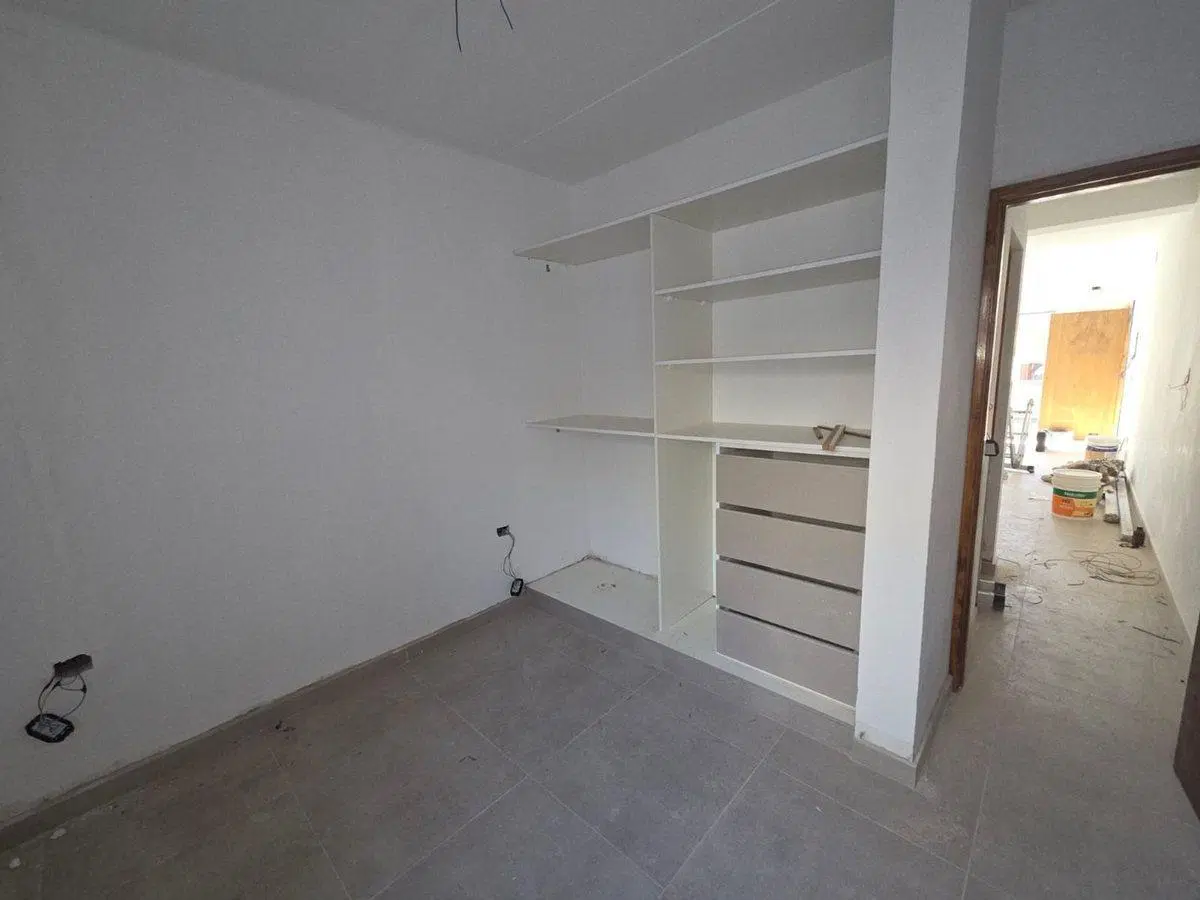 Dpto 1 dormitorio Bombal Cochera y Ascensor 4