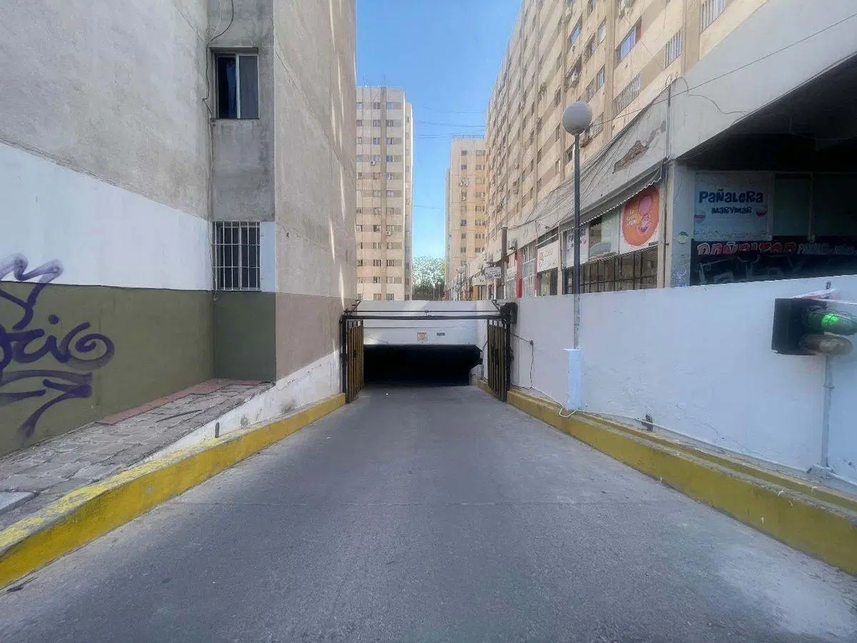 COCHERA EN VENTA CIUDAD DE MENDOZA 5