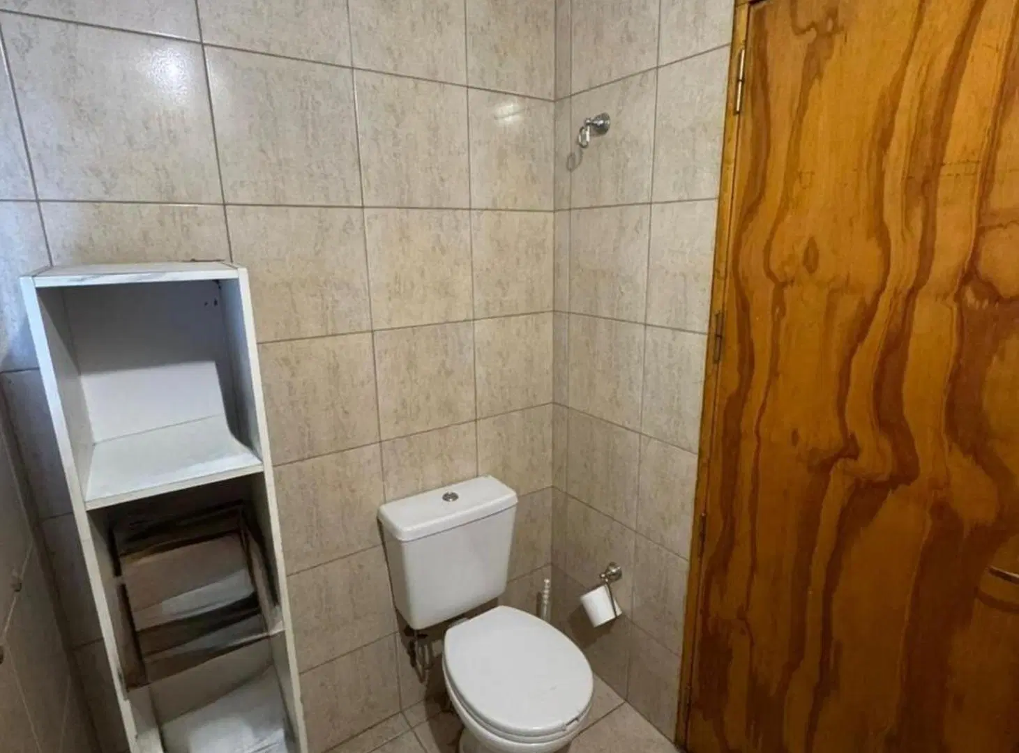 VENTA DE LOCALES COMERCIALES EN CARRODILLA 3