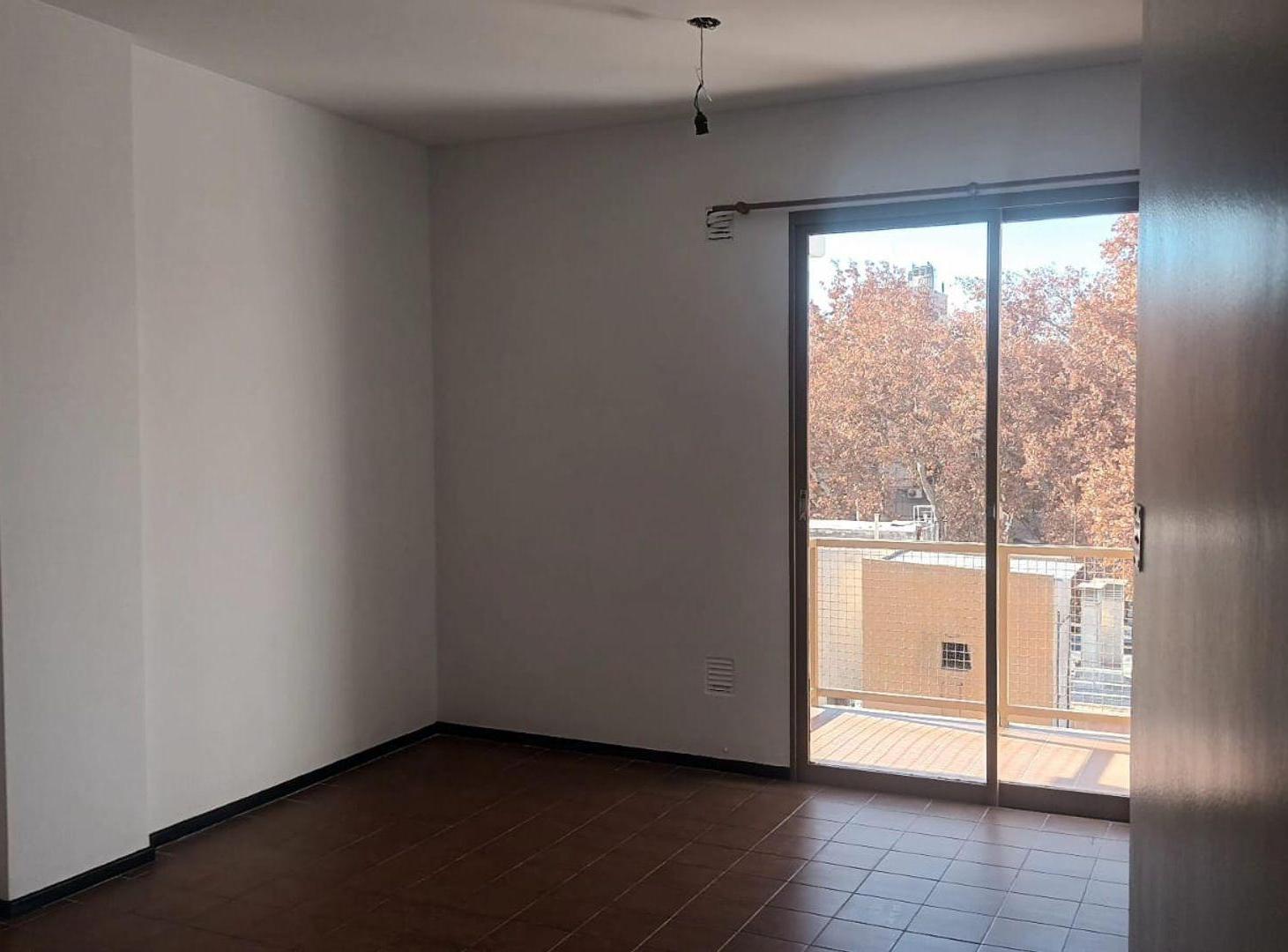 Foto de ALQUILER DEPARTAMENTO 1 DORMITORIO CUIDAD MZA, imagen 2