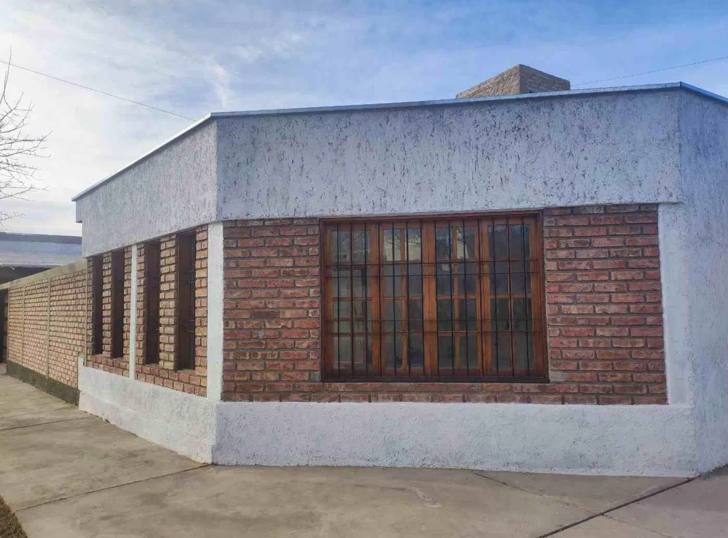 VENTA CASA ESQUINA A ESTRENAR LAS HERAS 5