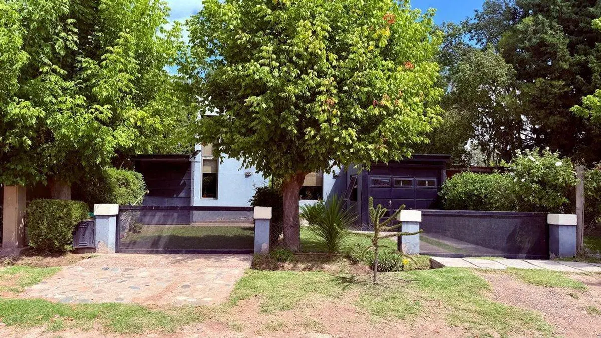 VENTA CASA MAIPU-BARRIO PRIVADO LOS CEREZOS 3
