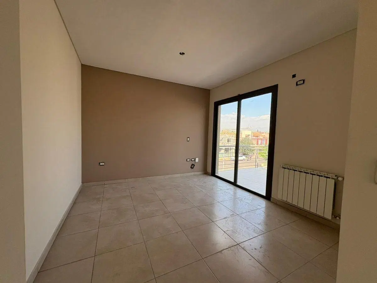 VENTA DEPARTAMENTO 3 HABITACIONES ZONA LAS CAÑAS 4