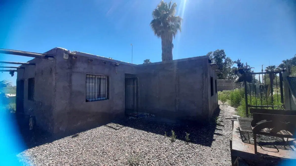 VENTA CASA BERMEJO TRES DORMITORIOS CON GRAN PATIO 2