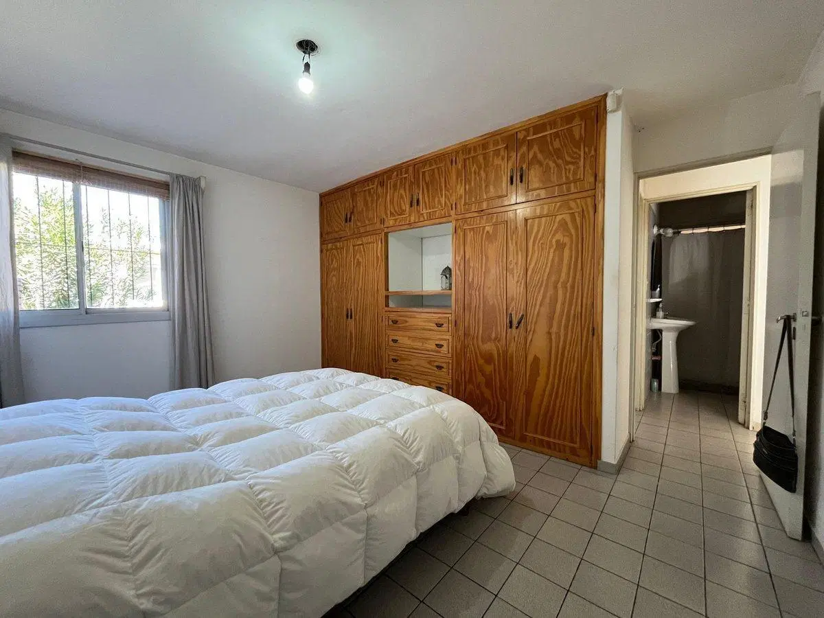 CASA EN VENTA DE 4 HAB B° AGUA Y ENERGIA PLAN 18 8