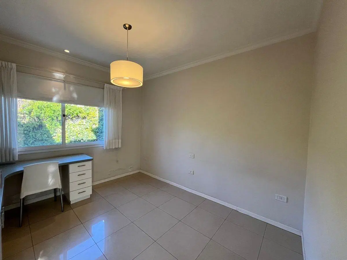 VENTA CASA BARRIO PALMARES 8