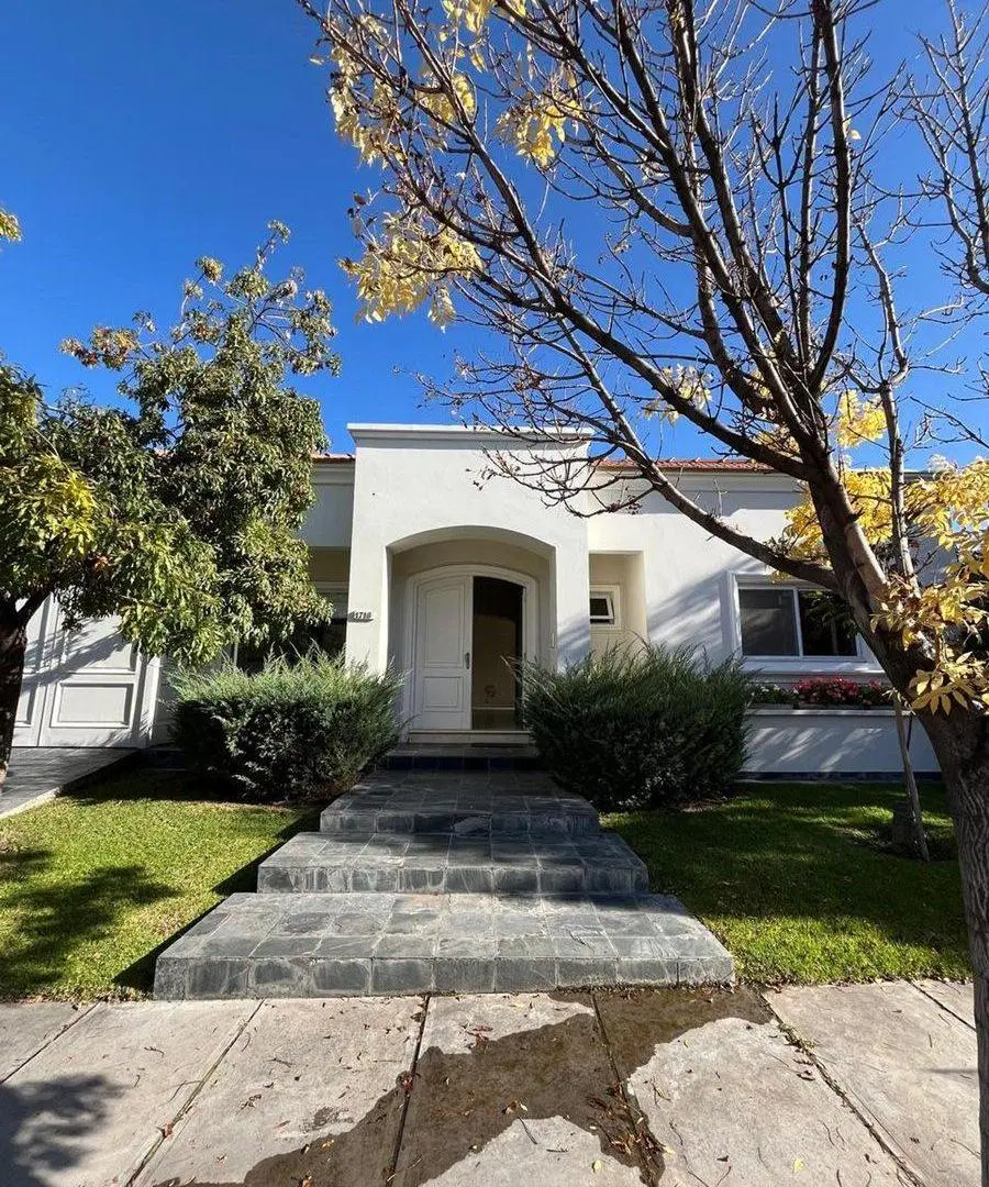 VENTA CASA BARRIO PALMARES 4