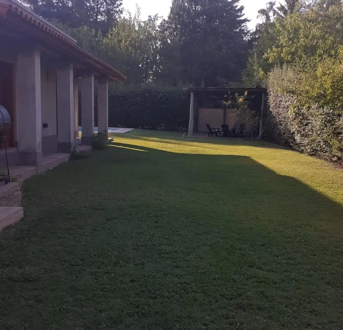 Venta casa 4 hab Barrio Privado Los Cerezos Maipu 8