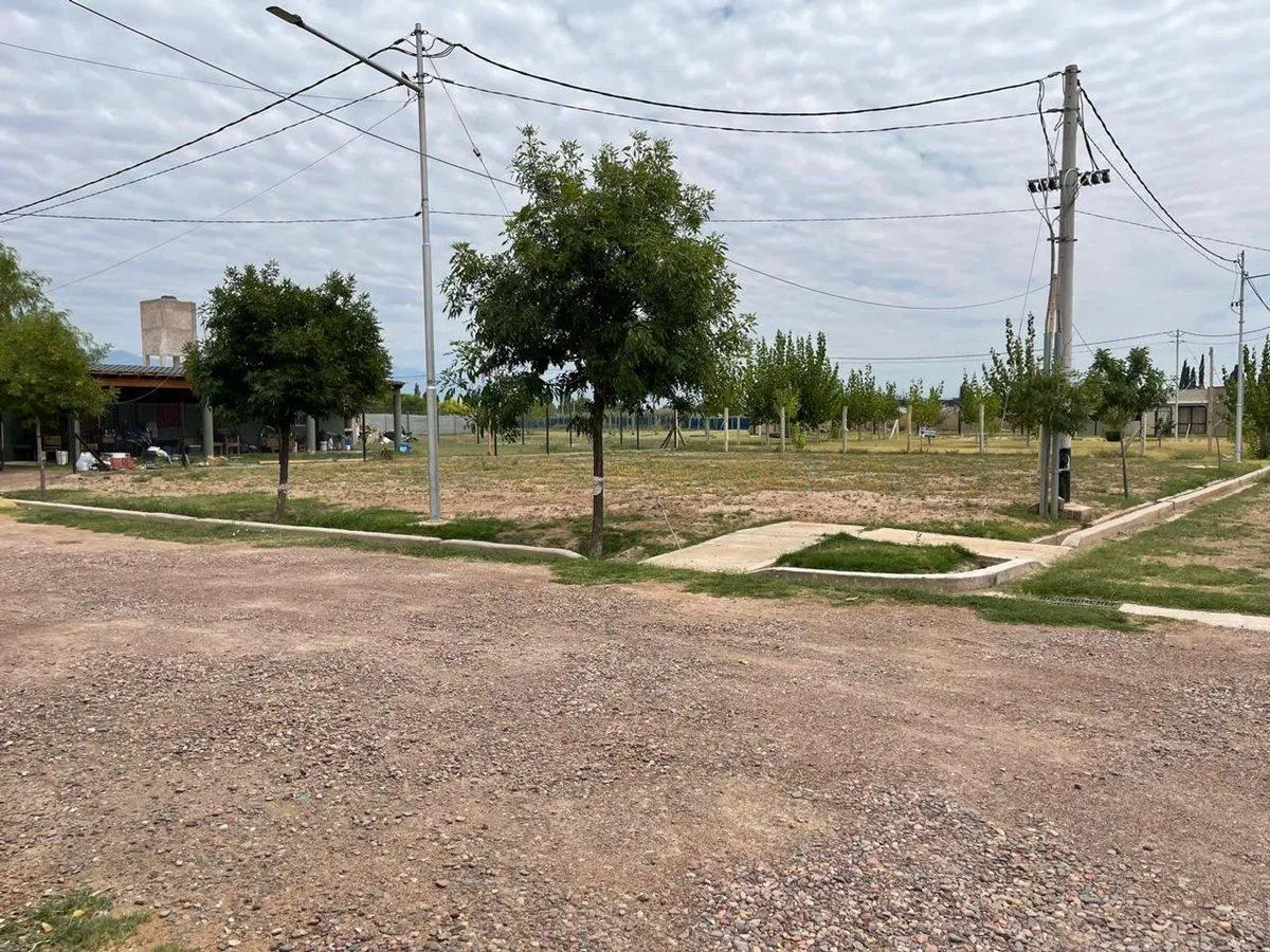 LOTES EN VENTA BARRIO PRIVADO LA UNION C SEGOVIA 3