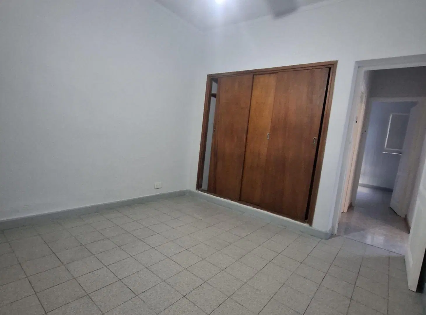 CASA EN VENTA, 2 DORMITORIOS, PATIO Y TERRAZA 5