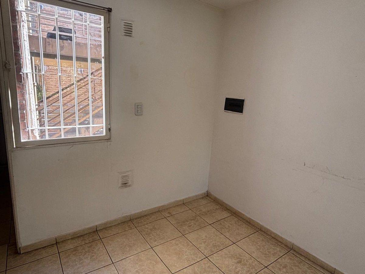Foto de Departamento en venta en Godoy Cruz, 3 dormitorios, imagen 3