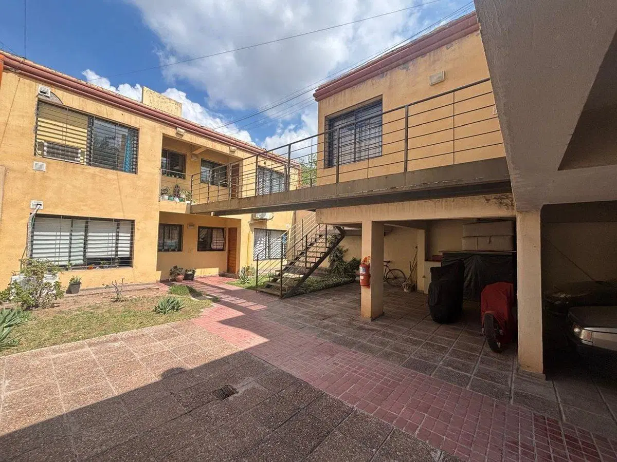 Venta departamento 1 dorm + cochera 4ta Secc Oeste 1