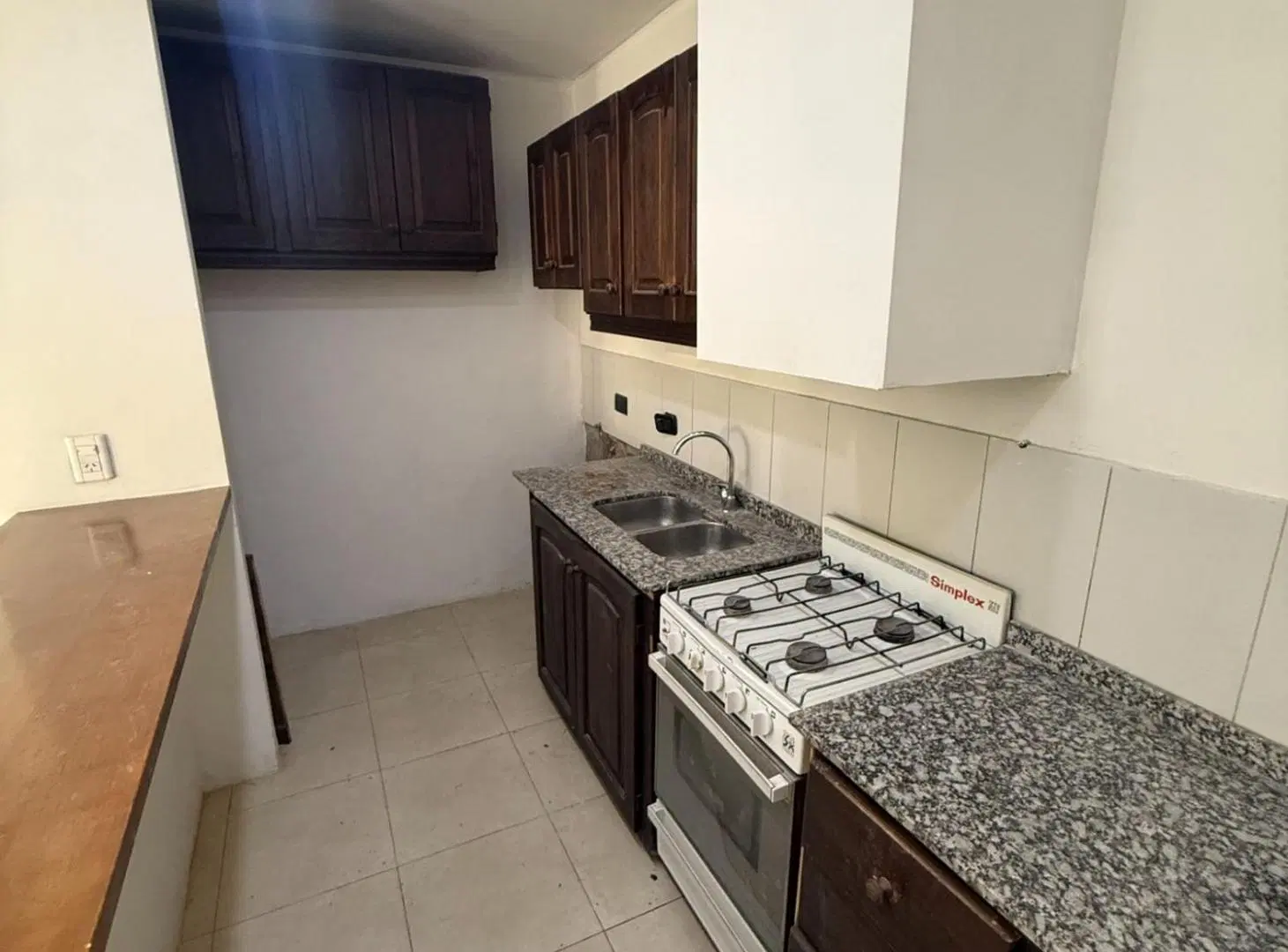 Casa en venta 3 dormitorios con piscina en Dorrego 2