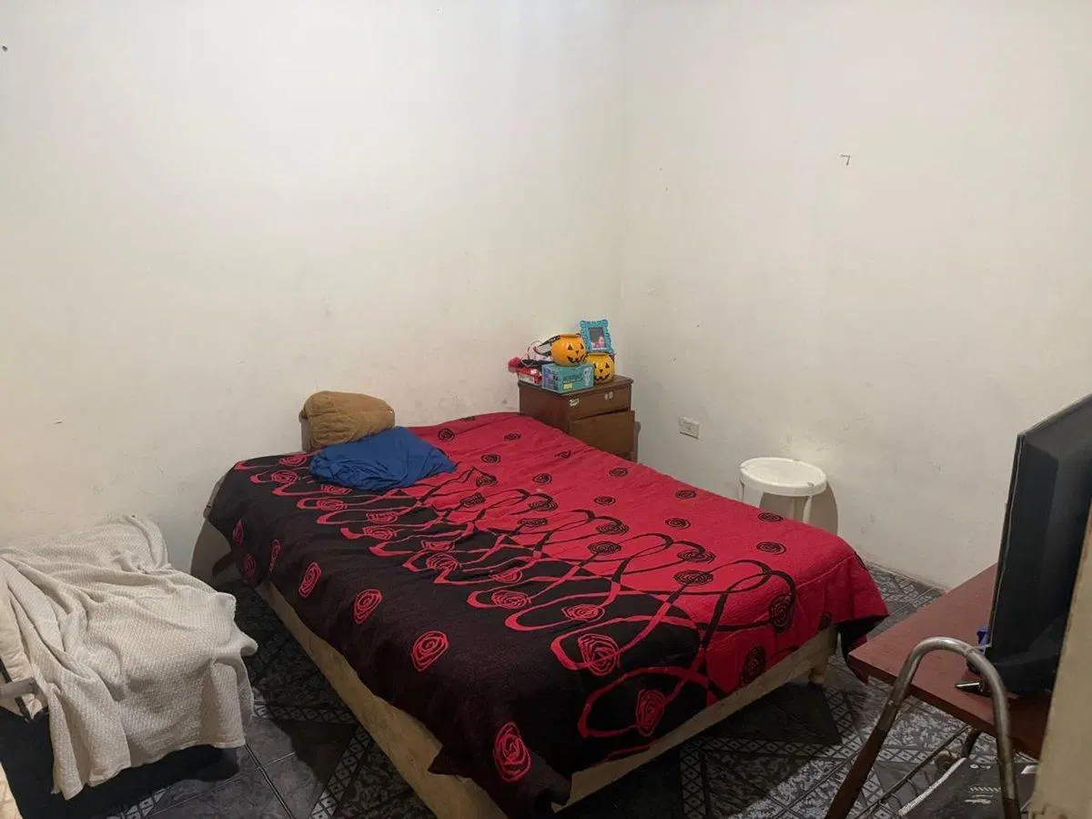 CASA TRES DORMITORIOS EN VENTA GLLEN JARDIN COCHER 1