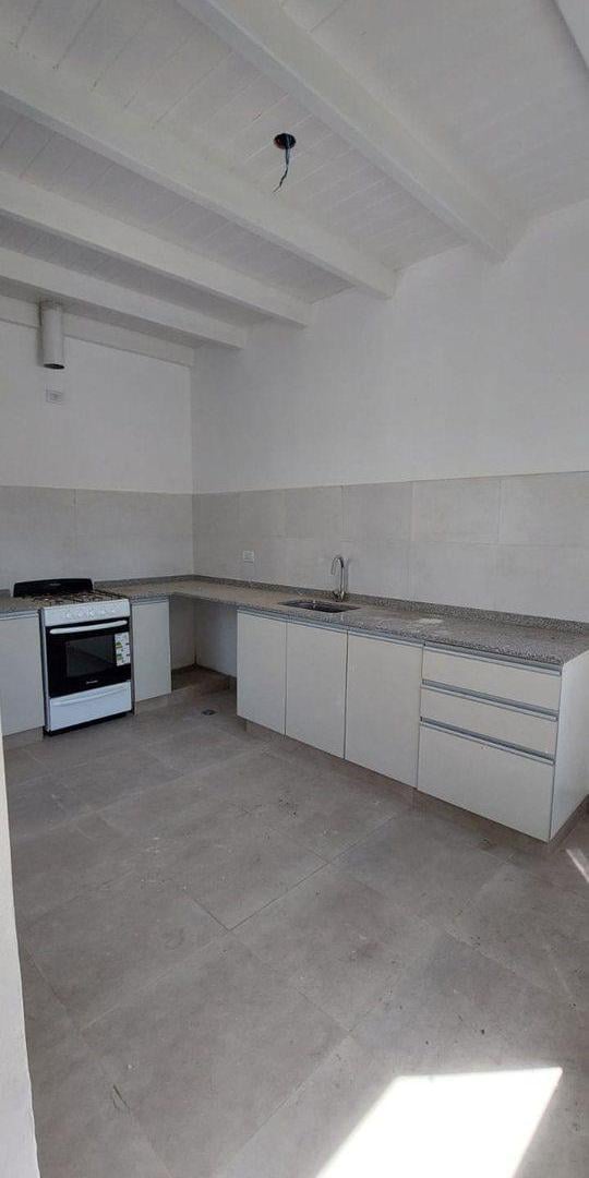 Foto de VENTA CASA MAIPU A ESTRENAR COMPLEJO PRIVADO, imagen 1