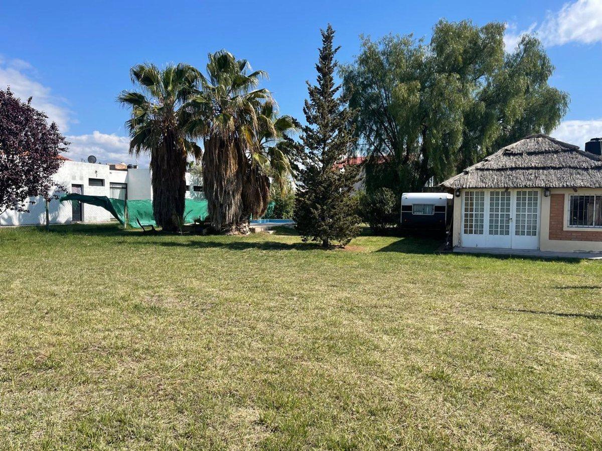 Foto de VENTA CASA CON PILETA SEMI PRIVADO VISTALBA MDZ, imagen 5