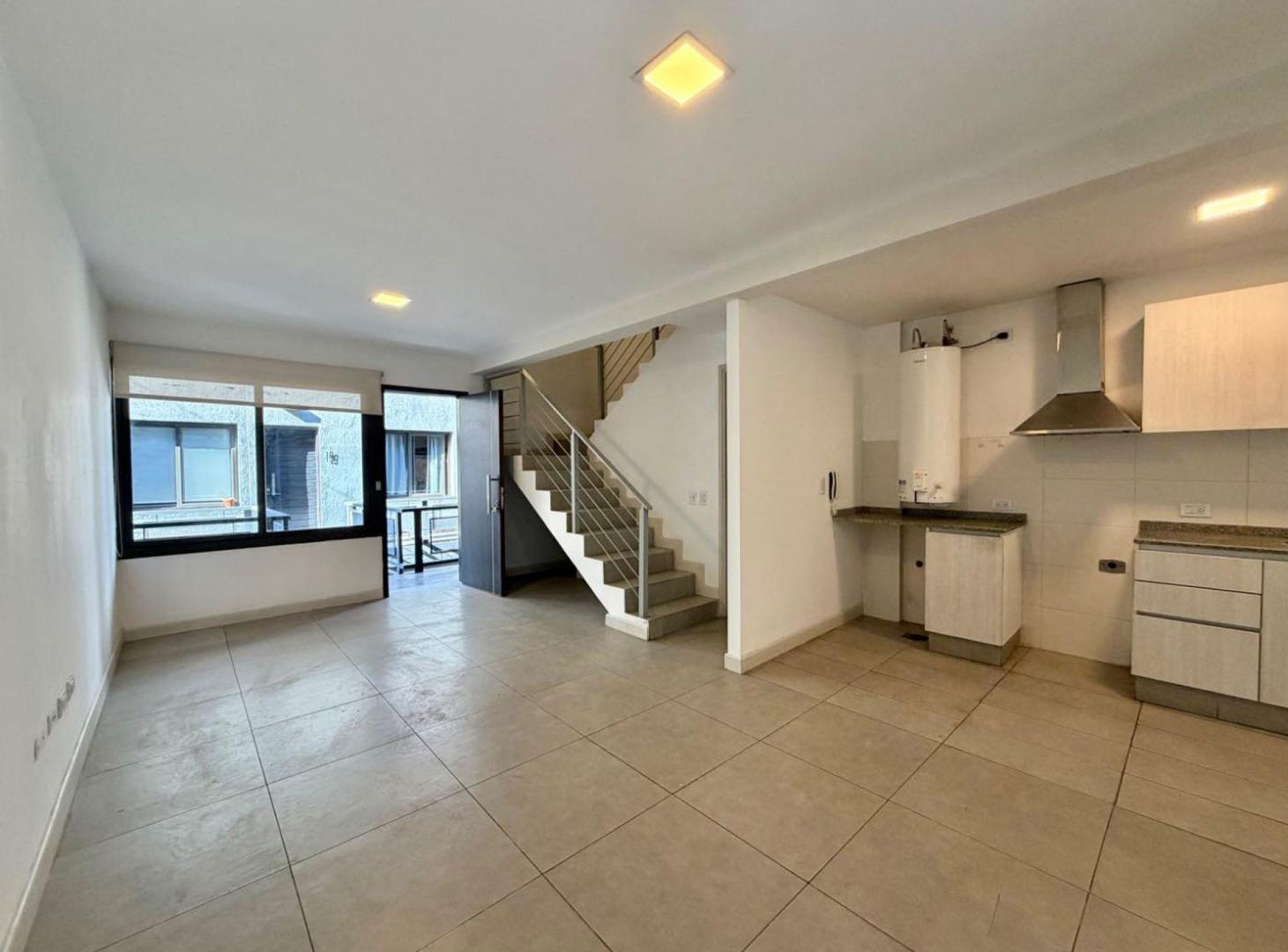 Foto de Dúplex En Venta 2 Dormitorios - Calle Beltrán, imagen 1