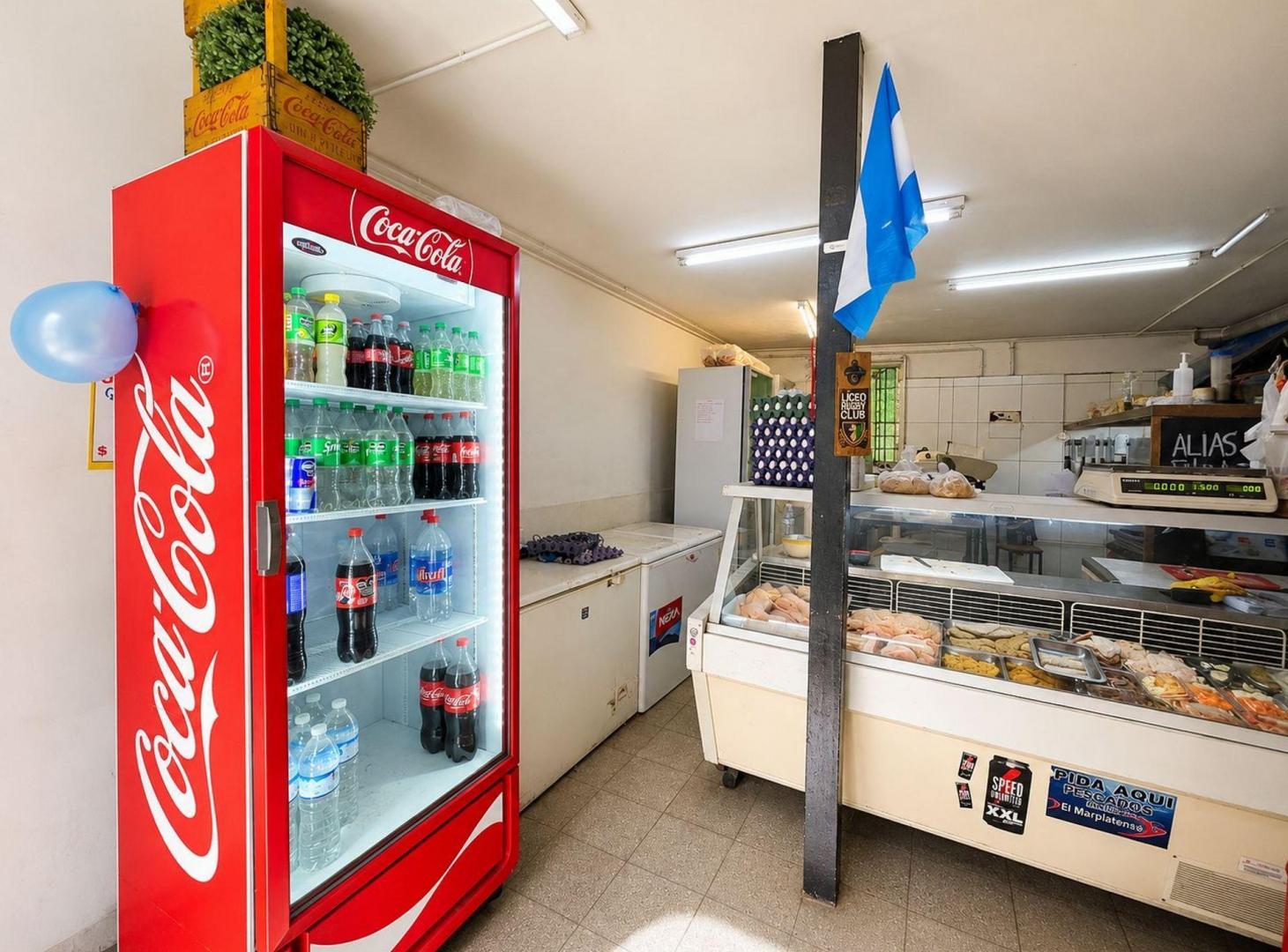 Foto de VENTA LOCAL COMERCIAL QUINTA SECCIÓN, imagen 1