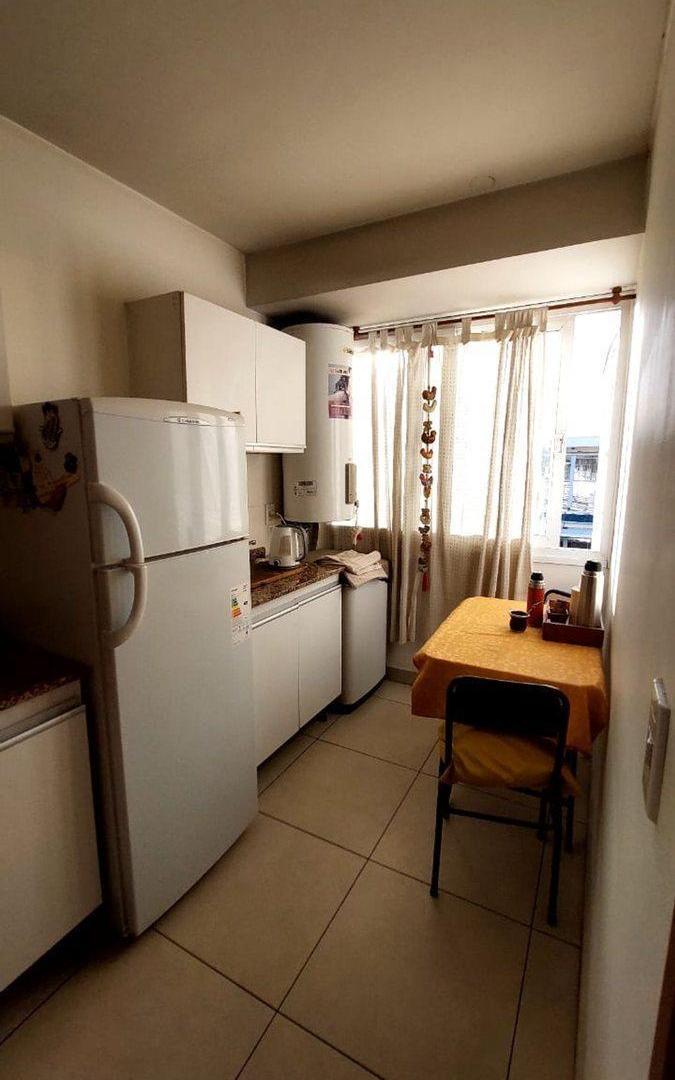 Foto de venta departamento gllen 2 dorm, 1 baño, cochera, imagen 1