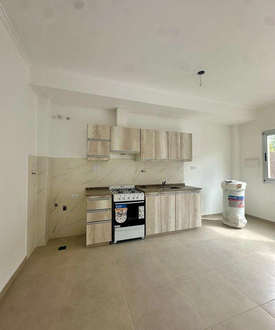 Foto de VENTA DE DEPARTAMENTO 3 AMBIENTES, CIUDAD MENDOZA, imagen 3
