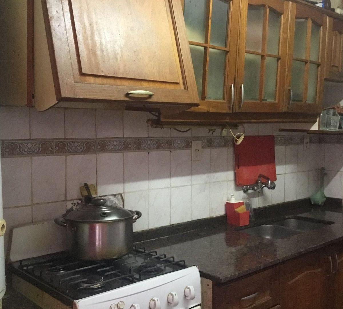 Foto de VENTA CASA CON GALPON EN GODOY CRUZ, imagen 4