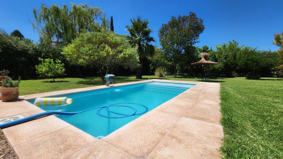 Foto de Venta Bella Casa con Gran Parque en Lunlunta Maipú, imagen 3