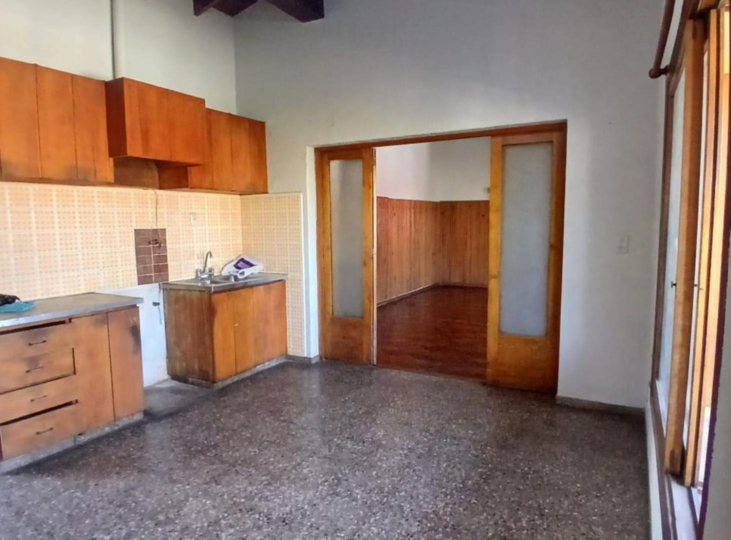 Foto de ALQUILER DEPTO 5 HABITACIONES COCHERA B TRAPICHE, imagen 1