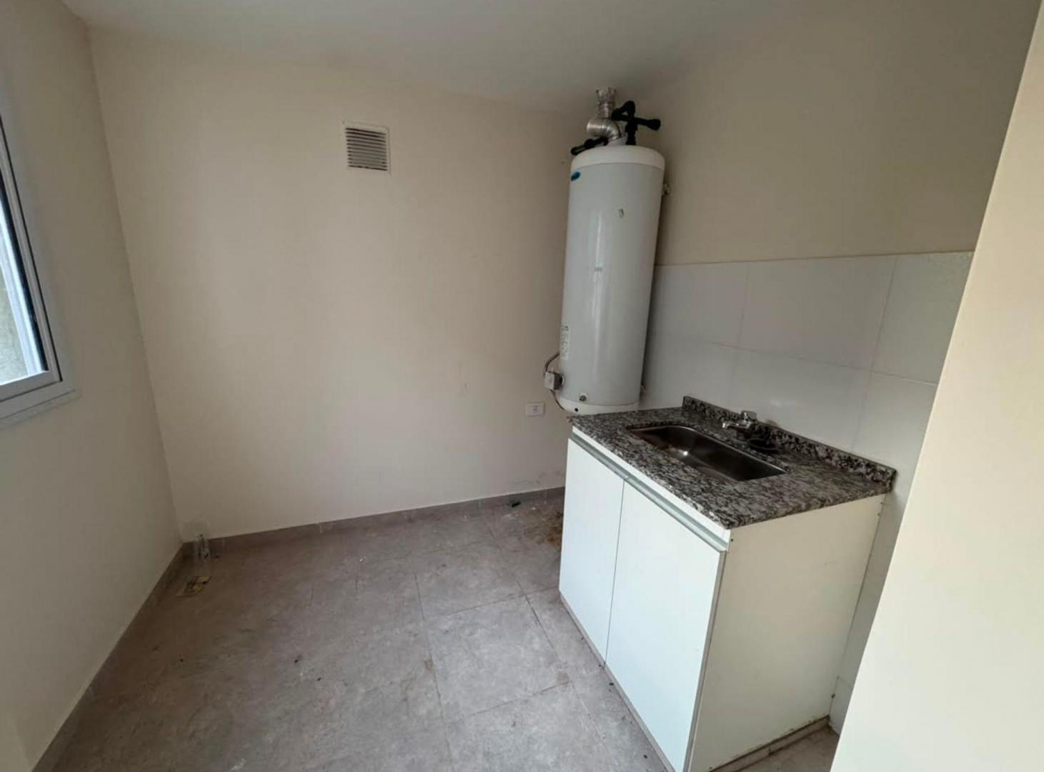 Foto de DEPARTAMENTO EN ALQUILER 2 DORMITORIOS, GUAYMALLÉN, imagen 5
