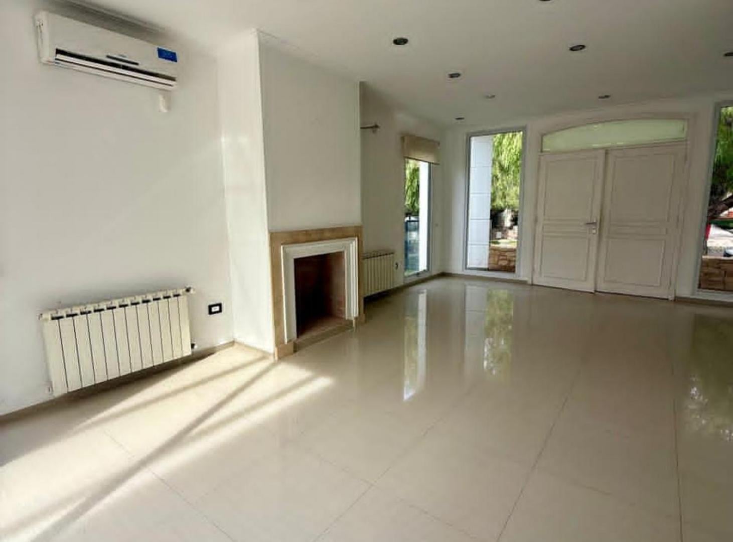 Foto de CASA EN VENTA BARRIO DALVIAN 3 DORMITORIOS, imagen 1