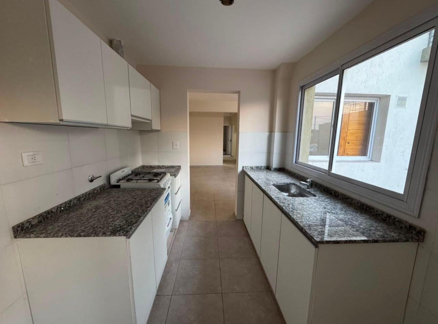 Foto de DEPARTAMENTO EN VENTA DOS DORMITORIOS, GUAYMALLÉN, imagen 1