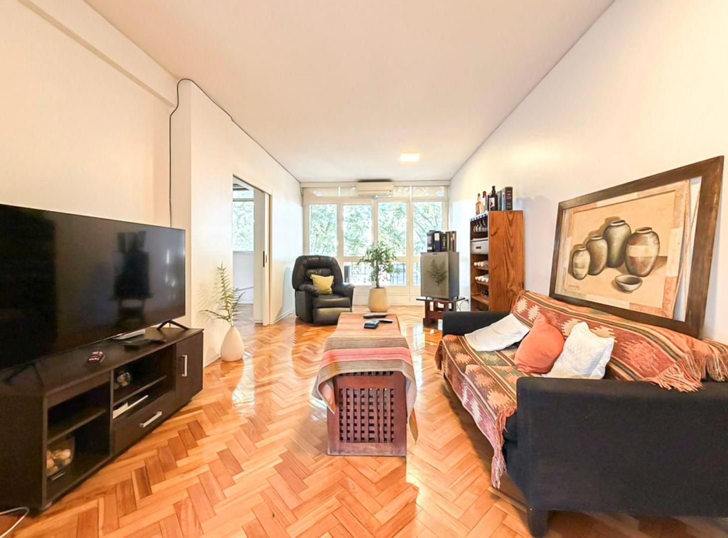 Foto de DPTO 6 AMBIENTES VENTA REMODELADO COCHERA CIUDAD, imagen 1