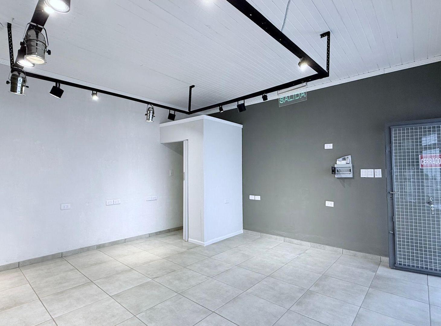 Foto de Local comercial en Venta. Cuarta Sección, Mendoza, imagen 2