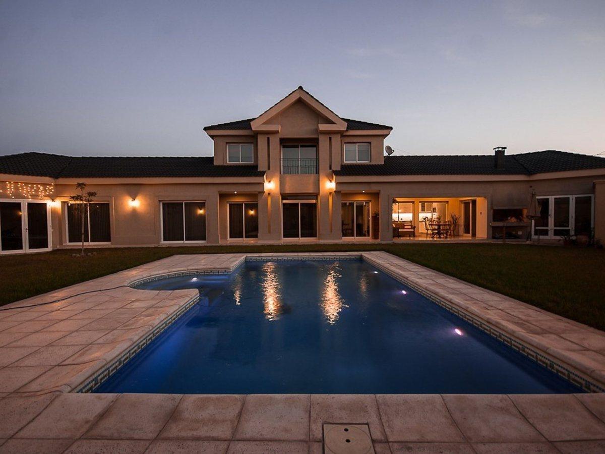 Foto de VENTA CASA 3 DORMITORIOS GUAYMALLEN Bº LA BAJADA, imagen 1